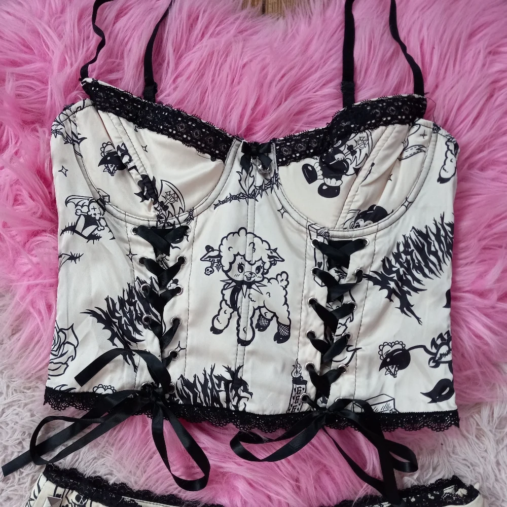 DK kawaii goth creepy cute dbl corset laced top & metal stud skirt set SOLD! - Picture 5 of 15